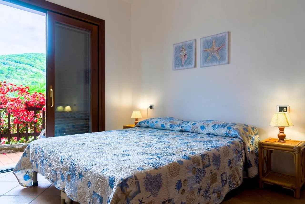 Apartment Appartamento La Paolina Marciana Marina
